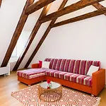 Old Royal Post Boutique & Premium 5* Prag