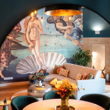 Old Royal Post Boutique & Premium 5*