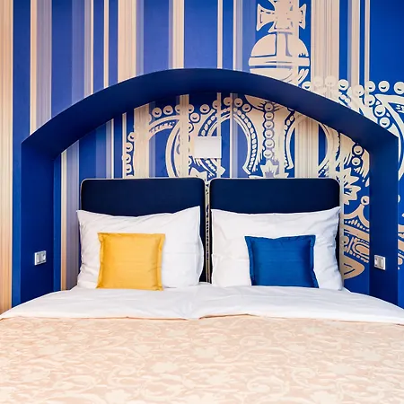 Old Royal Post Boutique & Premium 5*