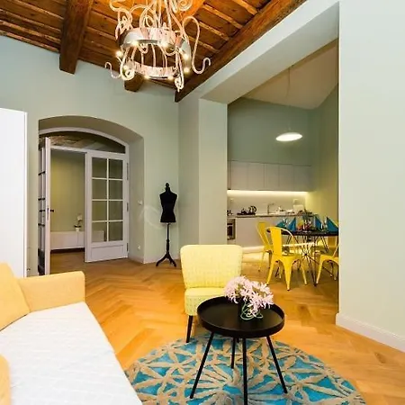 Old Royal Post Boutique & Premium Ξενοδοχείο 5*