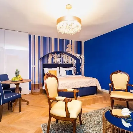 Old Royal Post Boutique & Premium Ξενοδοχείο