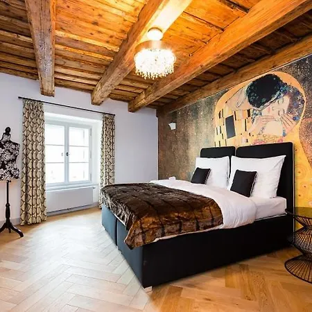 Old Royal Post Boutique & Premium 5* Πράγα