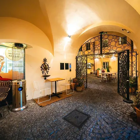 Ξενοδοχείο Old Royal Post Boutique & Premium 5*