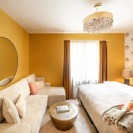 Old Royal Post Boutique & Premium 5* Prag
