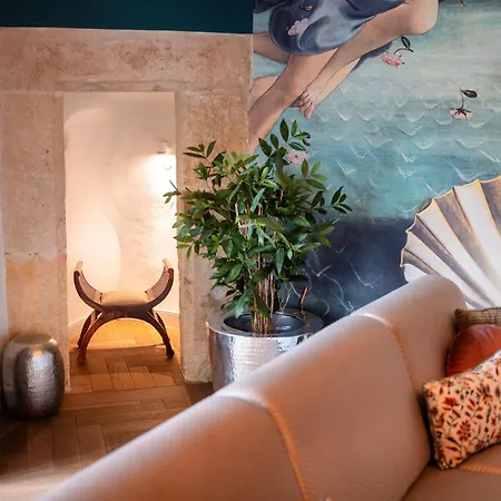 Old Royal Post Boutique & Premium 5* Prag