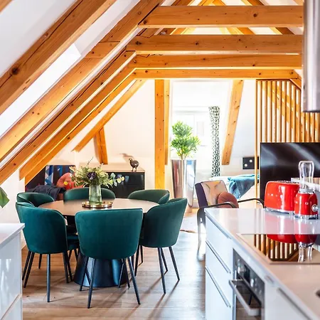Hotel Old Royal Post Boutique & Premium 5*
