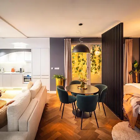 Old Royal Post Boutique & Premium 5* Prague