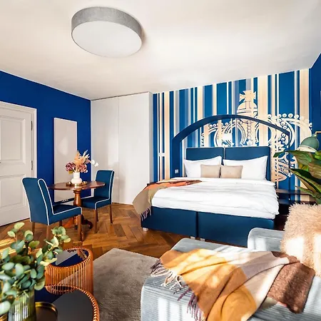 Old Royal Post Boutique & Premium Hotel 5*