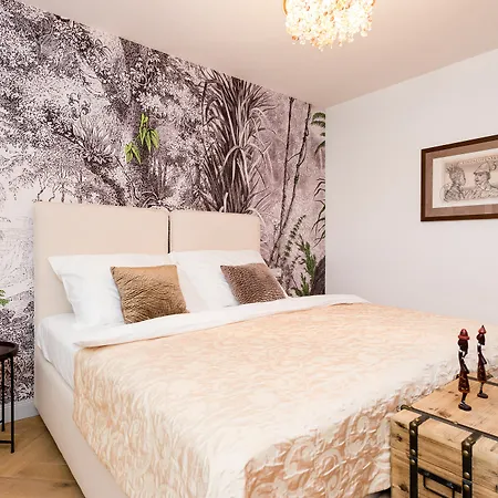 Old Royal Post Boutique & Premium Ξενοδοχείο 5*