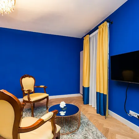 Old Royal Post Boutique & Premium Ξενοδοχείο 5*