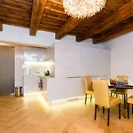 Old Royal Post Boutique & Premium 5*