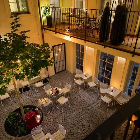 Hotel Old Royal Post Boutique & Premium Prague