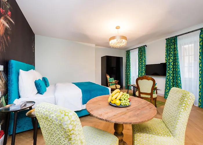 Otel Old Royal Post Boutique & Premium