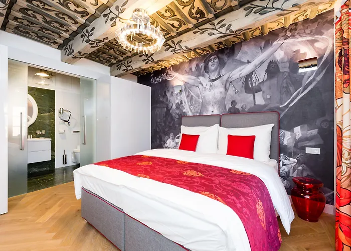 Old Royal Post Boutique & Premium Prague