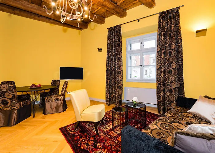 Old Royal Post Boutique & Premium Prague