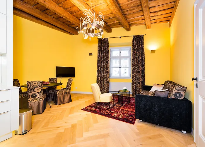Old Royal Post Boutique & Premium Prague